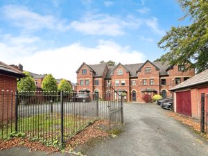 Entrance- click for photo gallery